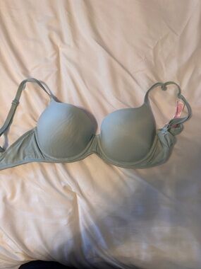 PINK Victoria's Secret Light Sage Padded T-Shirt Bra